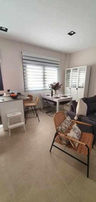Apartamento Estupendo piso en la playa victoria Cádiz Exterior foto